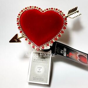 CUPID'S HEART Projector Wallflowers Plug
